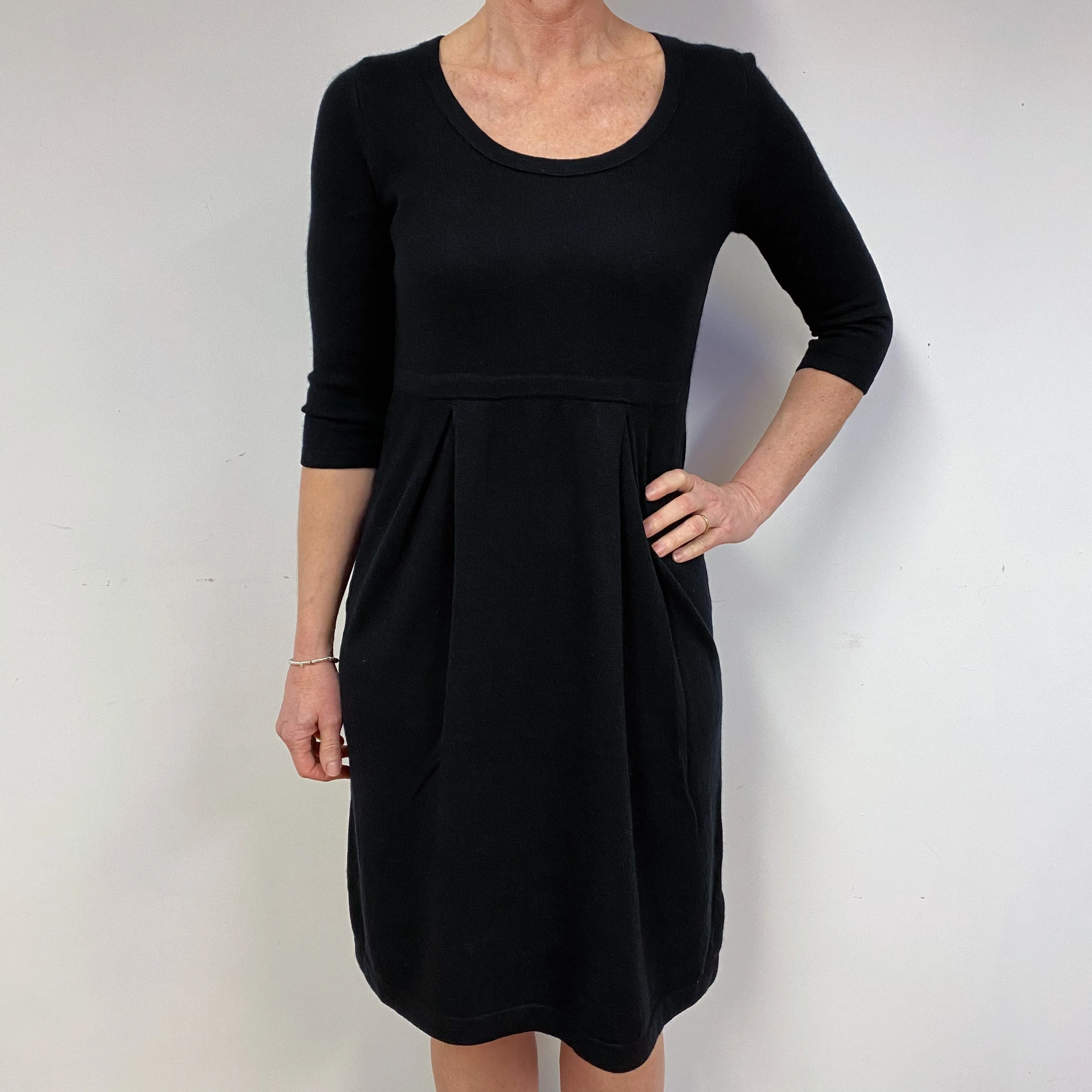 Black 3/4 Sleeve Cashmere Crew Neck Dress Medium