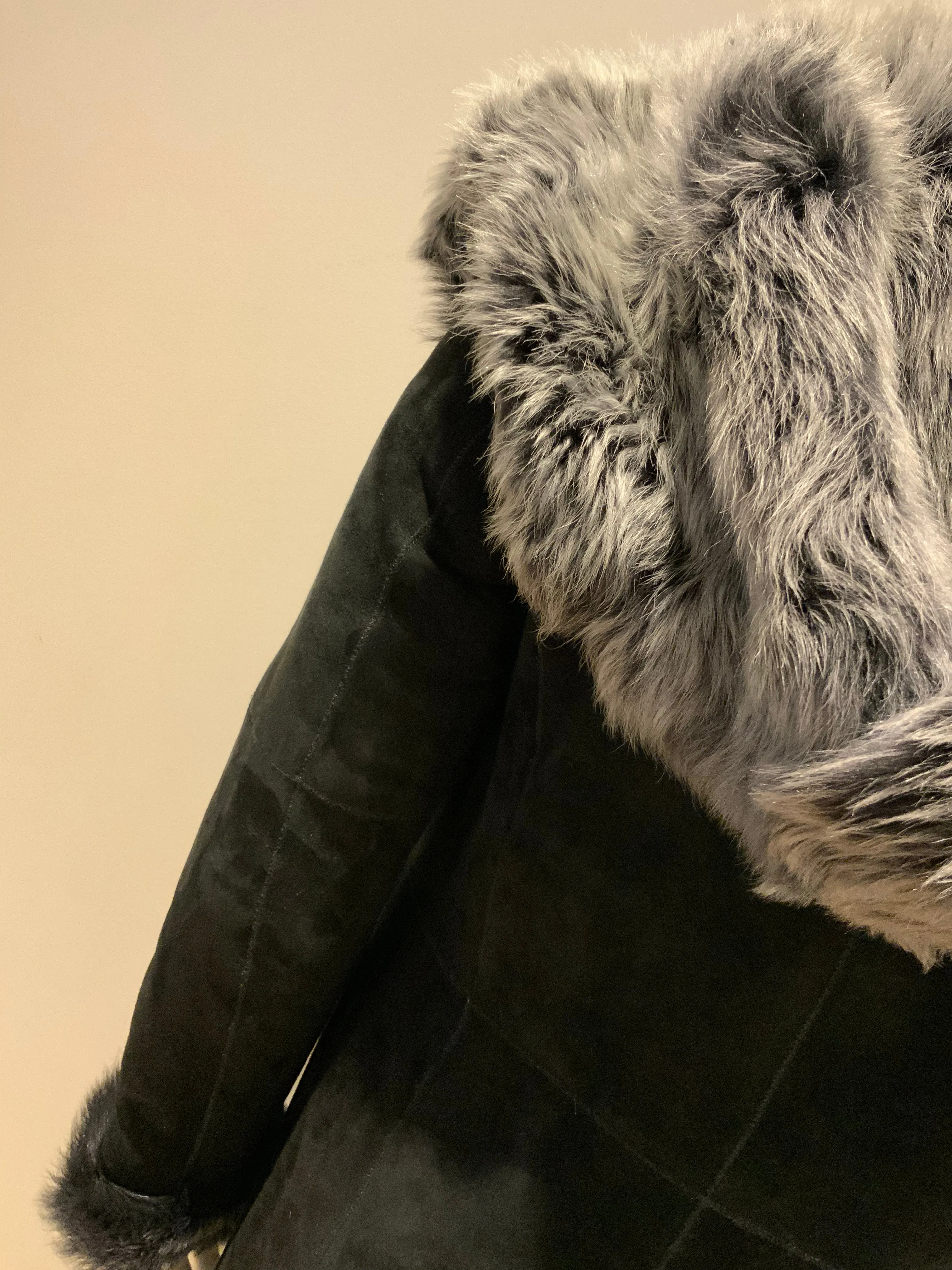 Hooded Suede Shearling Lambs Leather Coat Size XS ladies