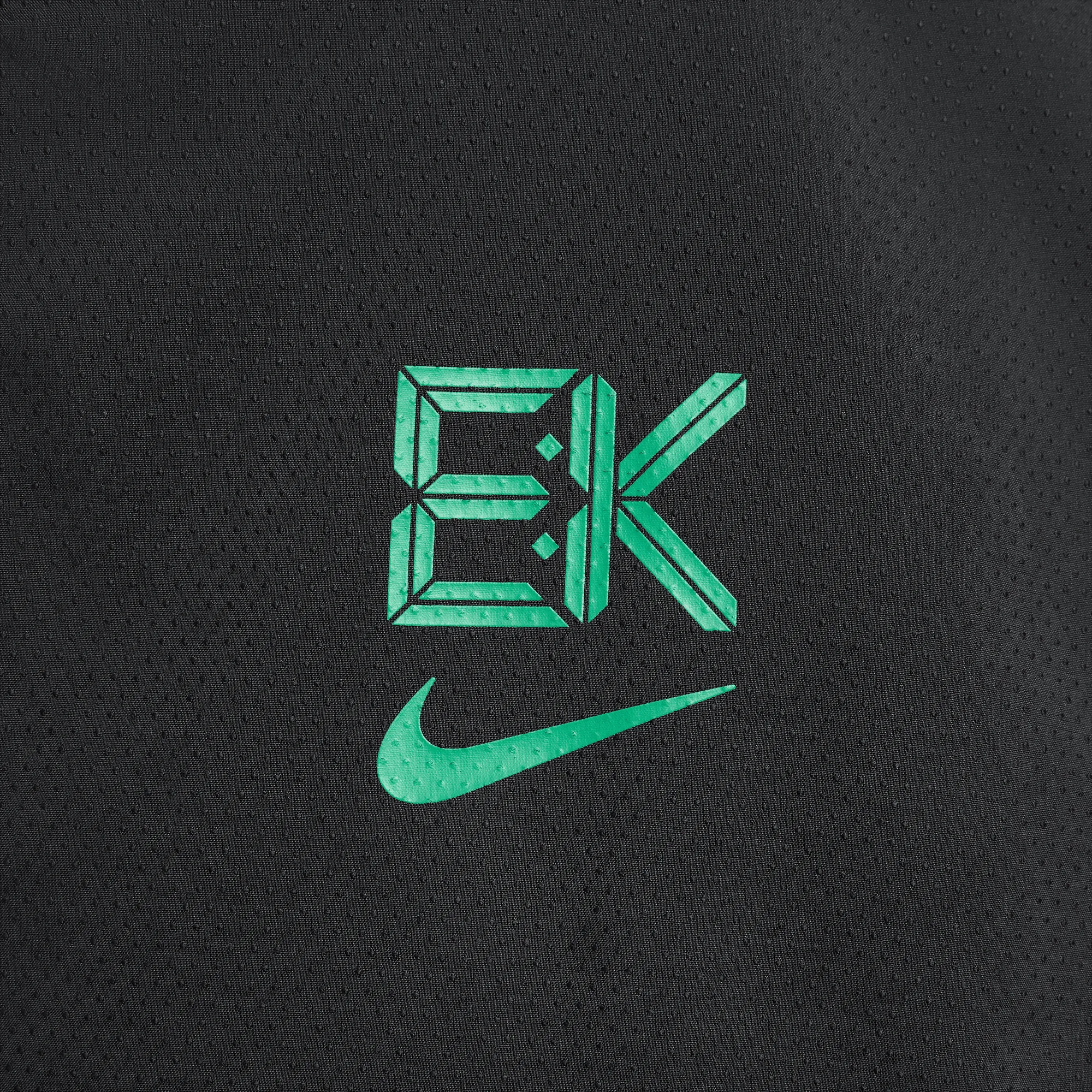 NIKE IMPOSSIBLY LIGHT "KIPCHOGE" MEN'S WATER-REPELLENT WINDRUNNER RUNNING JACKET