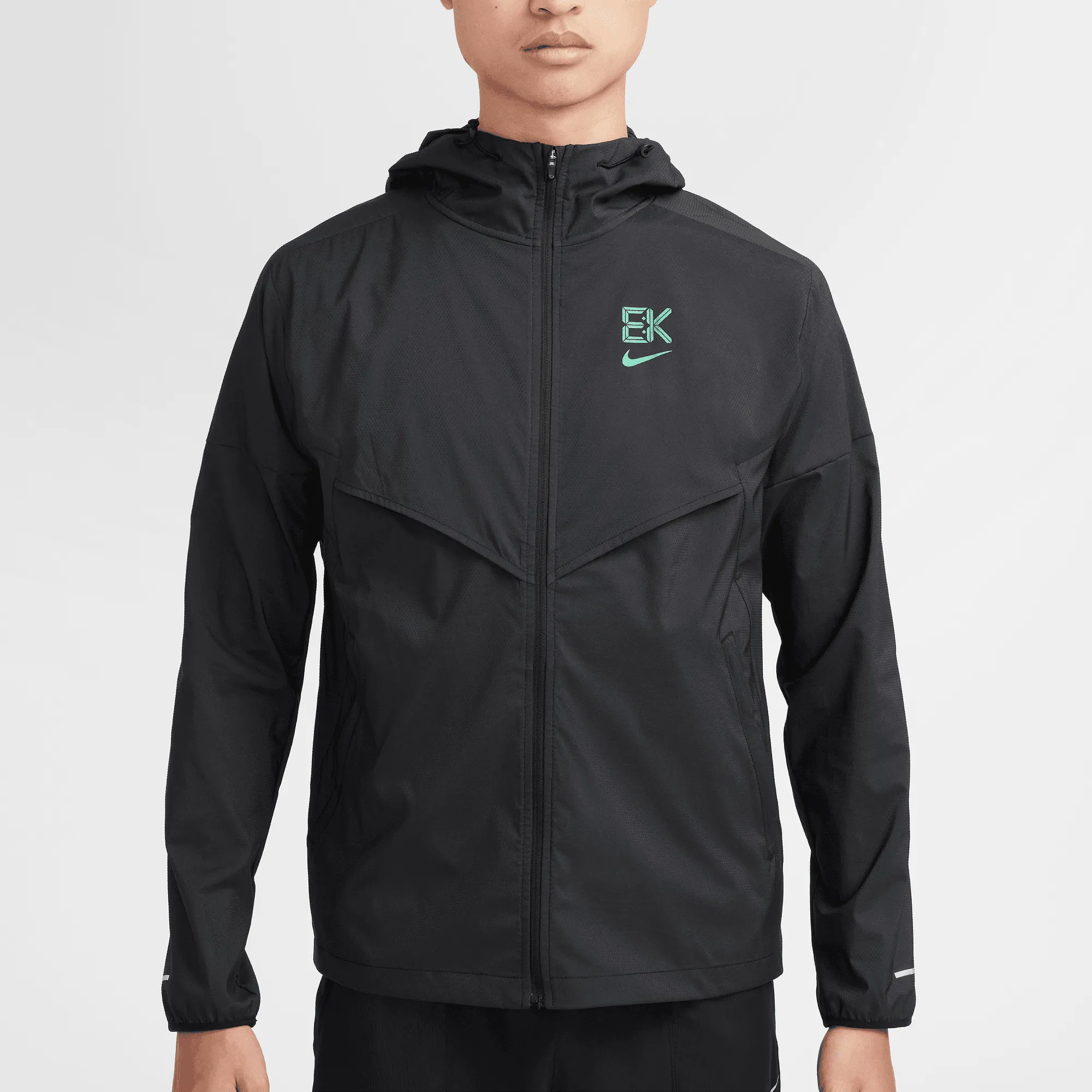 NIKE IMPOSSIBLY LIGHT "KIPCHOGE" MEN'S WATER-REPELLENT WINDRUNNER RUNNING JACKET