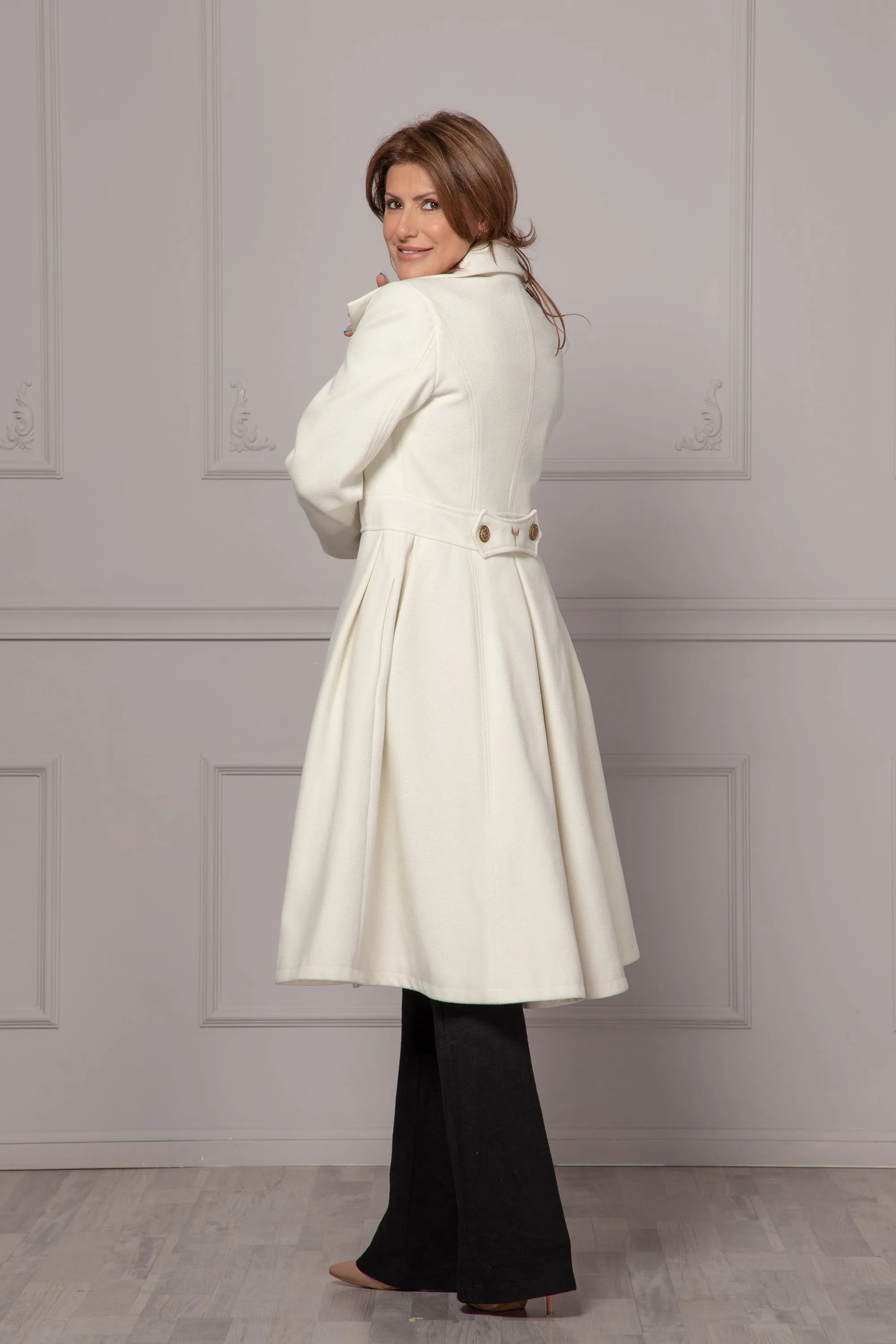 SKATING OVERCOAT